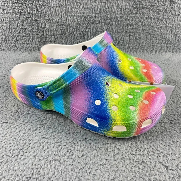 New crocs classic spray DYE MENS 10 CLOGS Tie-Dye Collection‎ Womens 12 Shoes - Picture 4 of 16